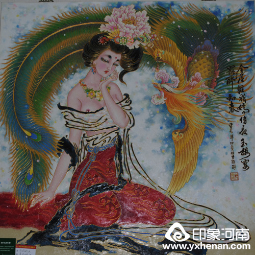 用石头绘画的杜爱军和他的石粉彩画