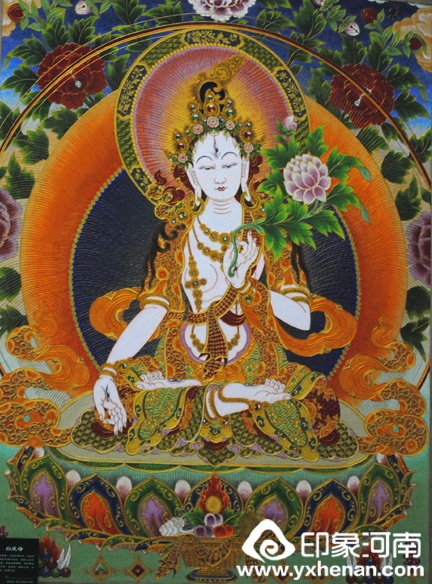 用石头绘画的杜爱军和他的石粉彩画