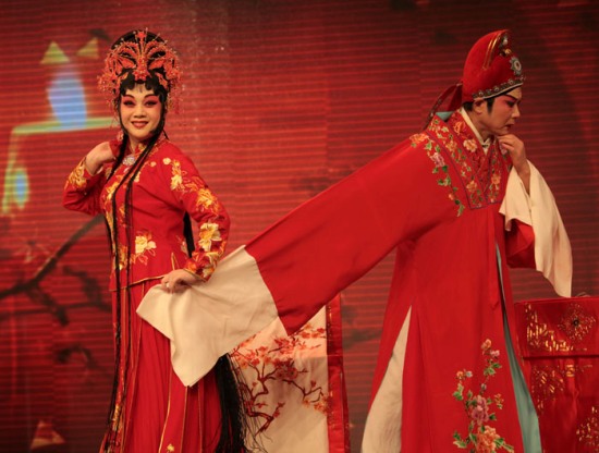 曲剧王派弟子李卫红 “周末大戏院”里开专场