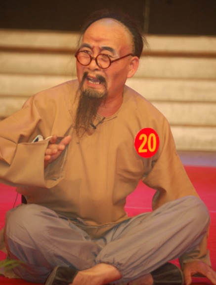 河南曲剧舞台上一位不可多得的好演员——记当代中国十大曲剧名角获得者邱全福