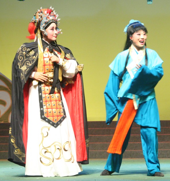 今日中国豫剧舞台上一朵幽香雅美的兰花——记河南省豫剧一团国家一级演员范静