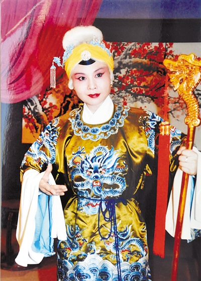 κ٣׵ŮһŵʮϷ֮·