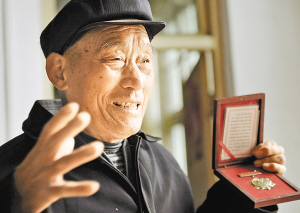 赵松武:抗战老兵为战友守墓22载