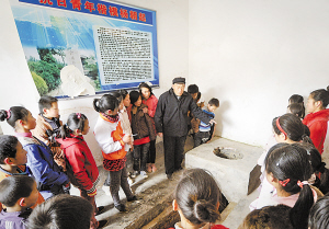 赵松武:抗战老兵为战友守墓22载