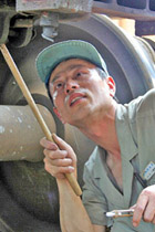 :һͨͶߵ߶ȡм쳵Ա