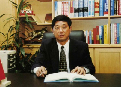 大连同泰建设工程有限公司董事长兼总经理：刘国群
