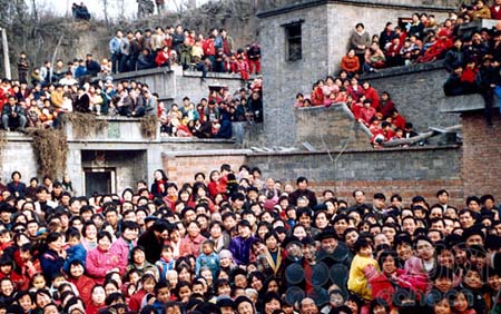 摄影家用镜头记录河南戏曲文化史 《戏乡》出版