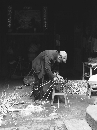 Ŵ屣Ѱ·׶Ρйͳ䱣߷̳˼