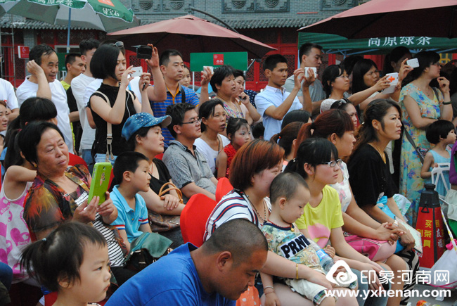 ҵΡӰԱѡ˽Ļ㳡¡ؿ