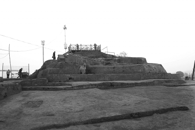 侯制与“王气”——论南昌西汉海昏侯墓葬的特征