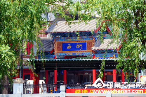 看不见的高贵 看得见的文化街区――郑州唐人街文化广场