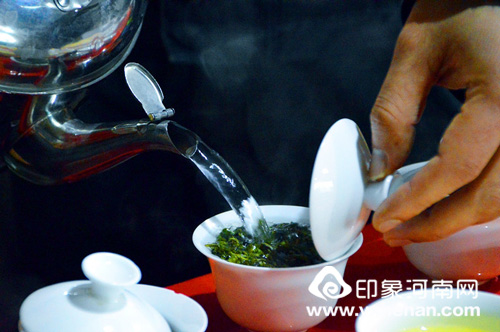 ʱвĻ ֣˽ֲǿ첽չ