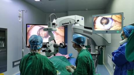 郑州视光眼科医院引进蔡司3D 4K数字导航显微镜 人工晶体植入术开启数字导航新时代