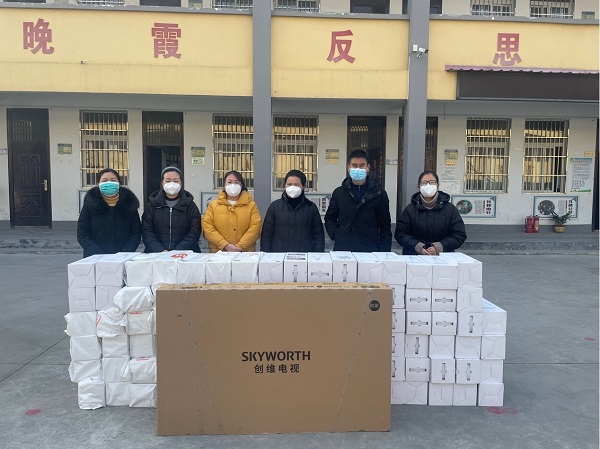 OLEDԷ⻤۹жԥ10ѧУջ