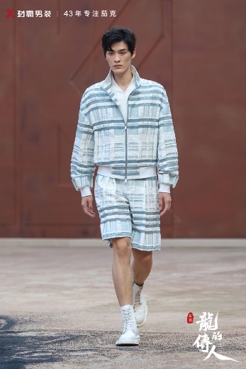 װʱжԻлйѿ˽ԡĴˡ