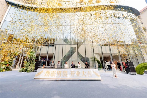 װʱжԻлйѿ˽ԡĴˡ