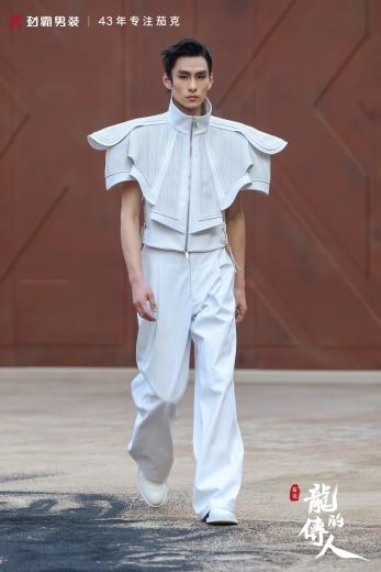 װʱжԻлйѿ˽ԡĴˡ