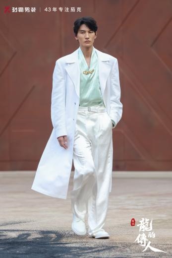 װʱжԻлйѿ˽ԡĴˡ