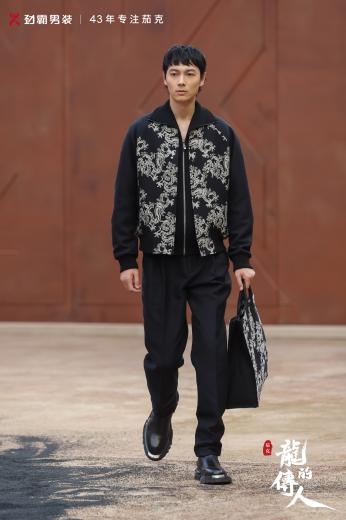 װʱжԻлйѿ˽ԡĴˡ