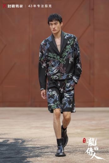 װʱжԻлйѿ˽ԡĴˡ