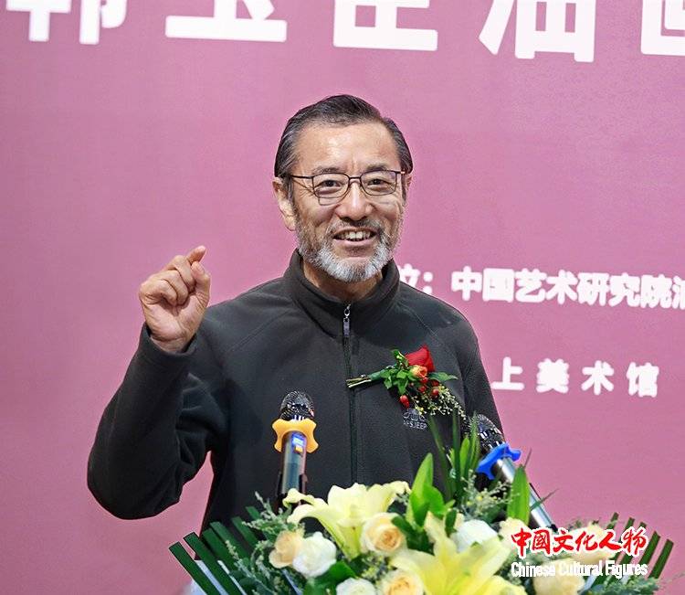 �����桤ʫ�ġ������ͻ�������ŷ���ͻ����չ���ھ���Ļ