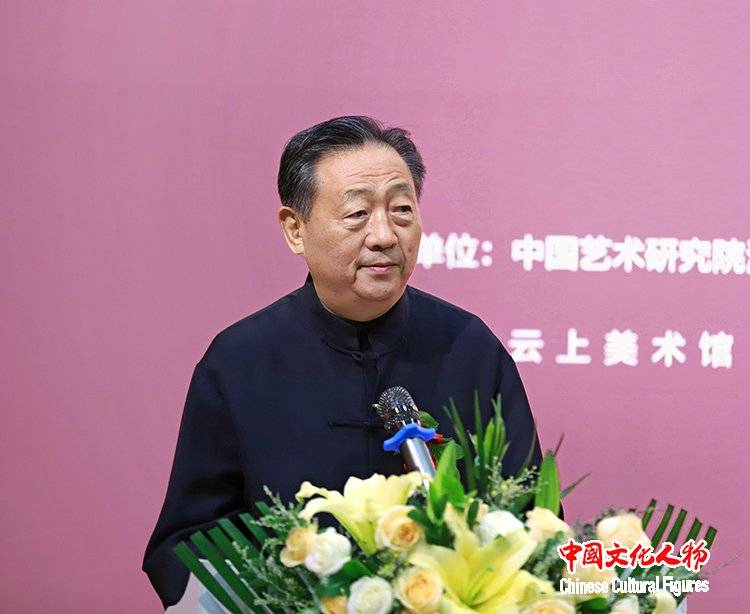 �����桤ʫ�ġ������ͻ�������ŷ���ͻ����չ���ھ���Ļ