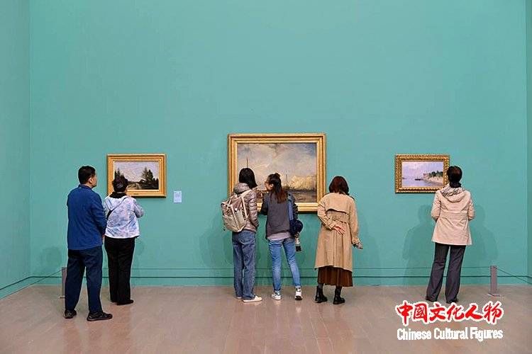 �����桤ʫ�ġ������ͻ�������ŷ���ͻ����չ���ھ���Ļ